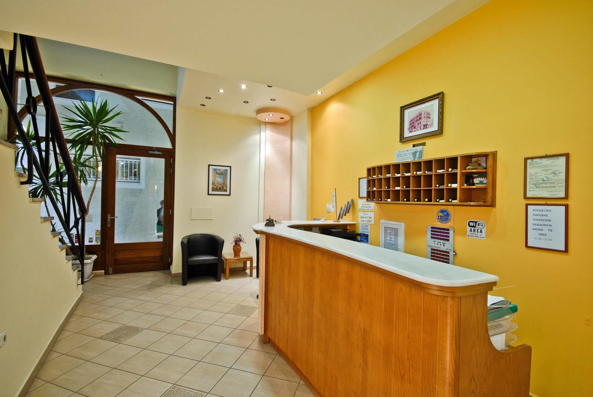 Hotel Coronis Naxos City ภายนอก รูปภาพ